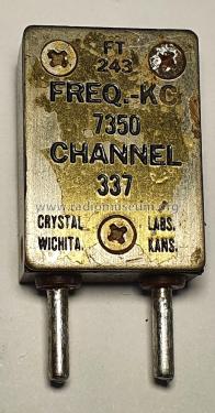 Crystal holder - Quartz - Quarz FT243; MILITARY U.S. (ID = 3112688) Radio part