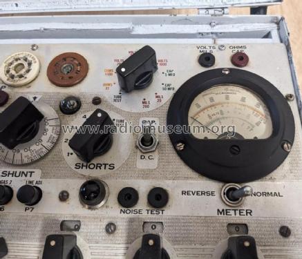 Tube Tester TV-3/U; MILITARY U.S. (ID = 3115096) Equipment