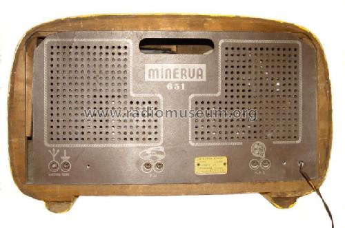 651; Minerva Radio; Paris (ID = 1073591) Radio
