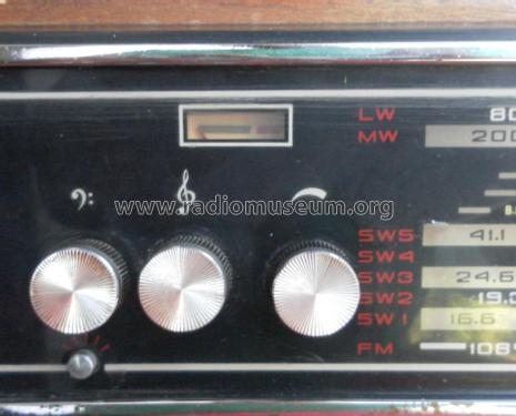 Astrad F8-TR17-B205; Minsk Radio Works; (ID = 1863389) Radio