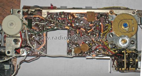 8X-910 L; Mitsubishi Electric (ID = 2374007) Radio