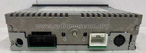 CD Player with L/M/U Radio U114 PH-4000 MZ313063 QC No. 34W496; Mitsubishi Electric (ID = 2860534) Car Radio