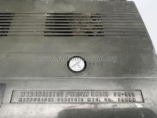 FM/AM 11 Transistor FX-252; Mitsubishi Electric (ID = 2920004) Radio