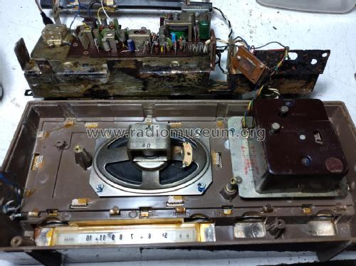 Transistor Clock Radio TR-557; Mitsubishi Electric (ID = 2990814) Radio