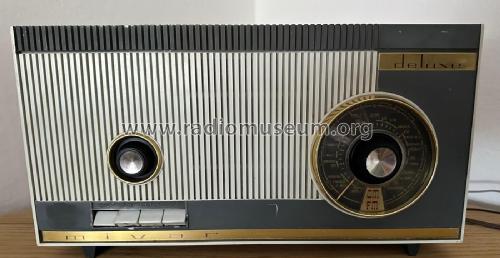 deluxe UCM-625; Mivar VAR; Milano (ID = 3030819) Radio