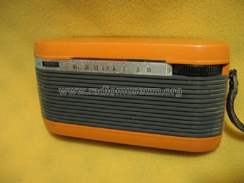 R-37; Mivar VAR; Milano (ID = 570775) Radio