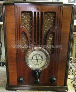 Viking A5; Eaton Co. Ltd., The (ID = 2024260) Radio