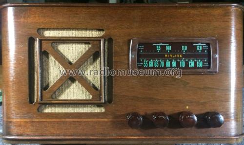 04WG-731 Order= P462 C 731 ; Montgomery Ward & Co (ID = 2489623) Radio