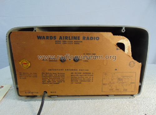 05BR1537A ; Montgomery Ward & Co (ID = 3110805) Radio