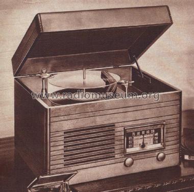 Airline 14BR-523A Order= P462 A 523 ; Montgomery Ward & Co (ID = 1954348) Radio