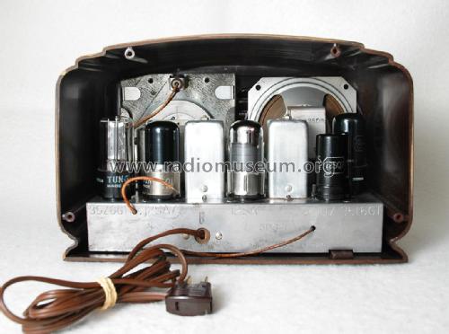 14WG-518B Order= P462 A 518 ; Montgomery Ward & Co (ID = 2526358) Radio