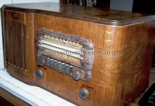 14WG-806 Order= P462 A 806 ; Montgomery Ward & Co (ID = 3028152) Radio