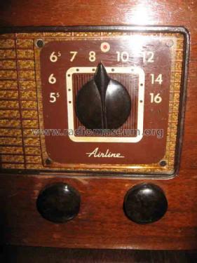 54WG-1801A Order= 62 C 1801M ; Montgomery Ward & Co (ID = 1560607) Radio