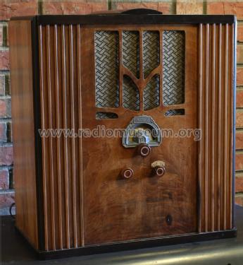 Airline 62-120 Order= 662 B 120; Montgomery Ward & Co (ID = 1516288) Radio