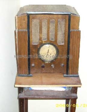 Airline 62-131 Order= 462 B 131; Montgomery Ward & Co (ID = 615084) Radio