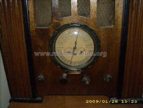 Airline 62-131 Order= 462 B 131; Montgomery Ward & Co (ID = 615087) Radio