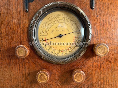 62-173 ; Montgomery Ward & Co (ID = 2766353) Radio