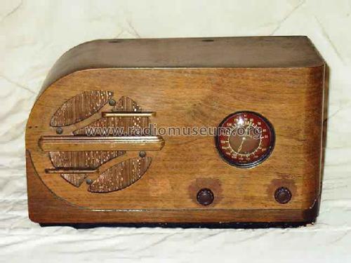 62-304 Bullet ; Montgomery Ward & Co (ID = 63274) Radio