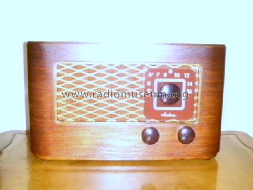 Airline 64WG-1801C Order= 62 C 1801M ; Montgomery Ward & Co (ID = 1484704) Radio