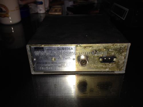 40 Channel CB Transceiver GEN696A; Montgomery Ward & Co (ID = 1954323) Citizen