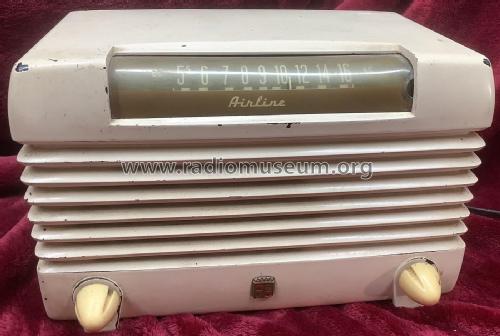 84BR-1504D ; Montgomery Ward & Co (ID = 2903333) Radio