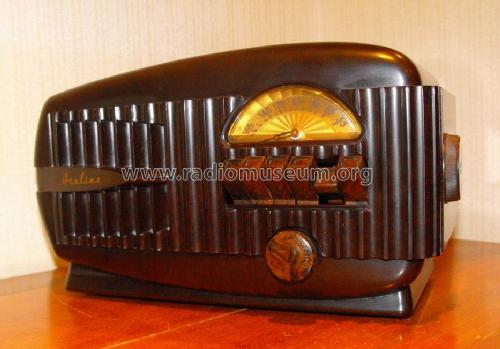 84BR-1507B ; Montgomery Ward & Co (ID = 699194) Radio