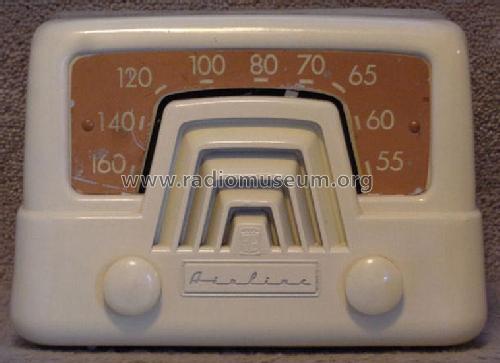 84BR-1516A ; Montgomery Ward & Co (ID = 2094845) Radio