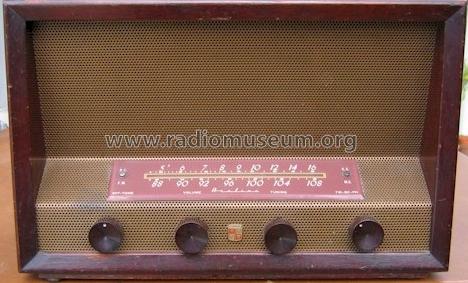 84HA-1810A ; Montgomery Ward & Co (ID = 145224) Radio