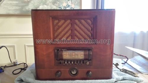 93BR-666A Order= P462 C 666; Montgomery Ward & Co (ID = 1833023) Radio