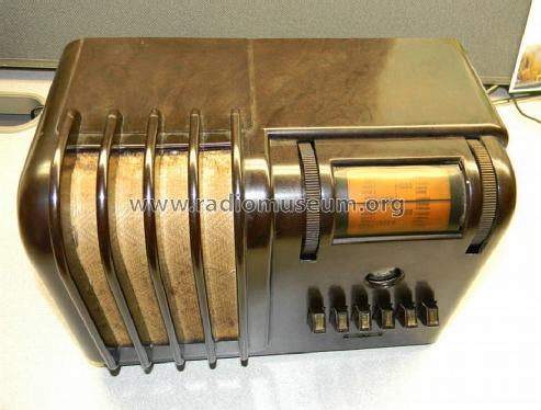 Airline 93WG-602 Order= P462 C 602 ; Montgomery Ward & Co (ID = 1211945) Radio