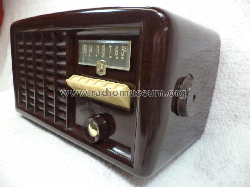 Airline 15BR-1536B ; Montgomery Ward & Co (ID = 2468055) Radio