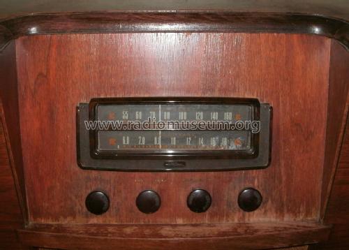 Airline 54WG-2500A; Montgomery Ward & Co (ID = 1668906) Radio