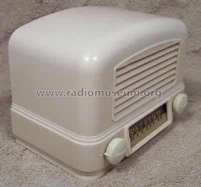 Airline 74BR-1502B Order= 62 A 1502M ; Montgomery Ward & Co (ID = 1242480) Radio