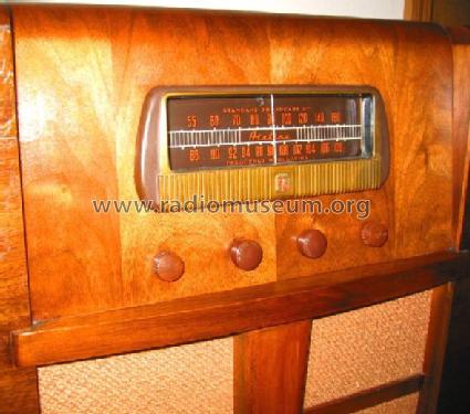 Airline 84WG-2506B; Montgomery Ward & Co (ID = 776520) Radio