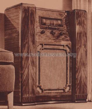 Airline 93WG-801 Order= P162 C 801 ; Montgomery Ward & Co (ID = 1891667) Radio