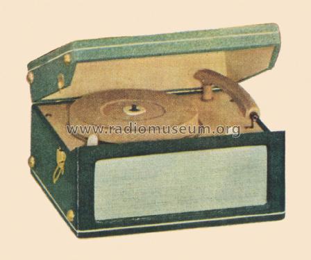 Airline GAA-953B ; Montgomery Ward & Co (ID = 2087934) R-Player