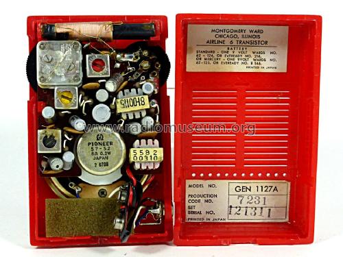 Airline GEN-1127 A ; Montgomery Ward & Co (ID = 2624366) Radio