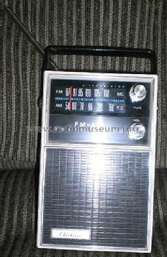 Airline Solid State 9Transistor 2Band FM/AM GEN-1359A ; Montgomery Ward & Co (ID = 1500744) Radio