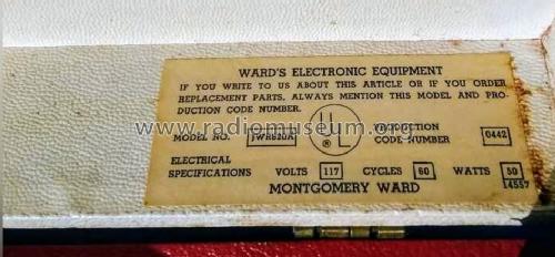 Airline Stereophonic JWR820A; Montgomery Ward & Co (ID = 3049487) R-Player