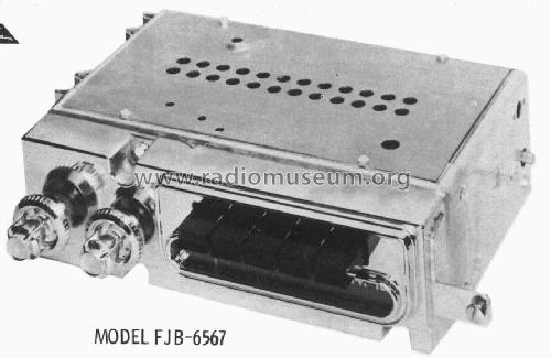 Riverside FJB-6567; Montgomery Ward & Co (ID = 581490) Car Radio