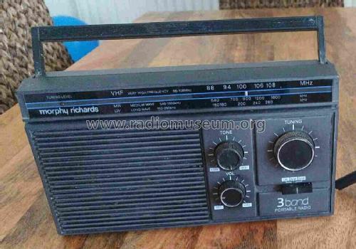 3 Band Portable Radio R150; Morphy-Richards Ltd. (ID = 2995209) Radio