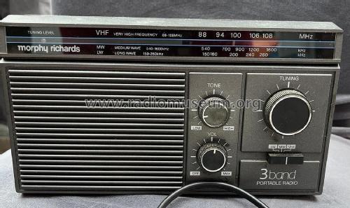 3 Band Portable Radio R150; Morphy-Richards Ltd. (ID = 2915313) Radio