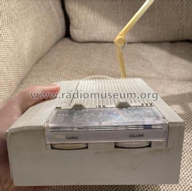 Digital Clock Radio with Lamp CR 371; Morphy-Richards Ltd. (ID = 2915419) Radio