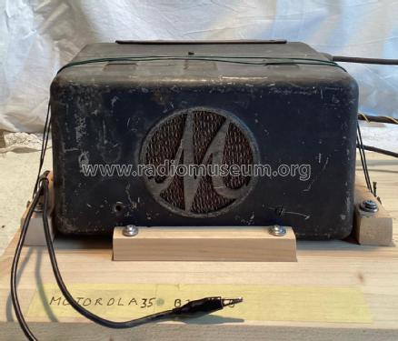 35 ; Motorola Inc. ex (ID = 2930389) Car Radio