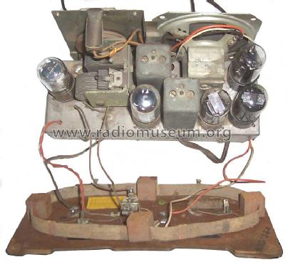 50XC4 'Circle Grill' ; Motorola Inc. ex (ID = 237057) Radio