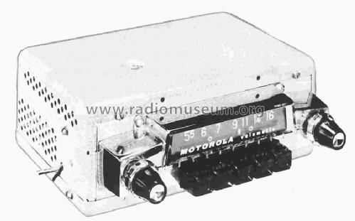 596-12 ; Motorola Inc. ex (ID = 235639) Car Radio