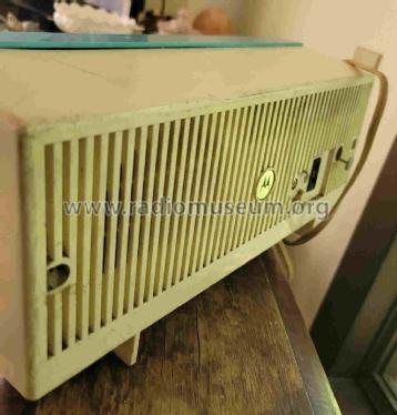 5C24CW ; Motorola Inc. ex (ID = 2996610) Radio