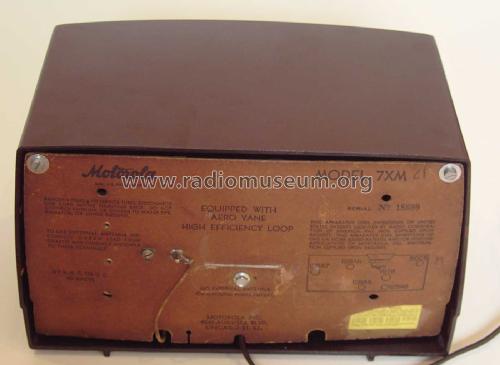 7-XM-21 ch= HS-218; Motorola Inc. ex (ID = 2585609) Radio