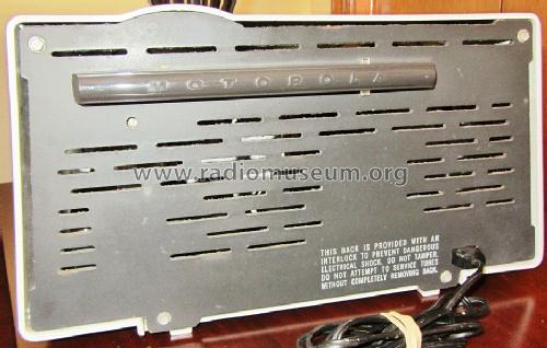 A18W Ch= HS-824; Motorola Inc. ex (ID = 1405197) Radio