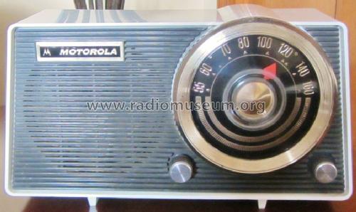 A18W Ch= HS-824; Motorola Inc. ex (ID = 1405199) Radio